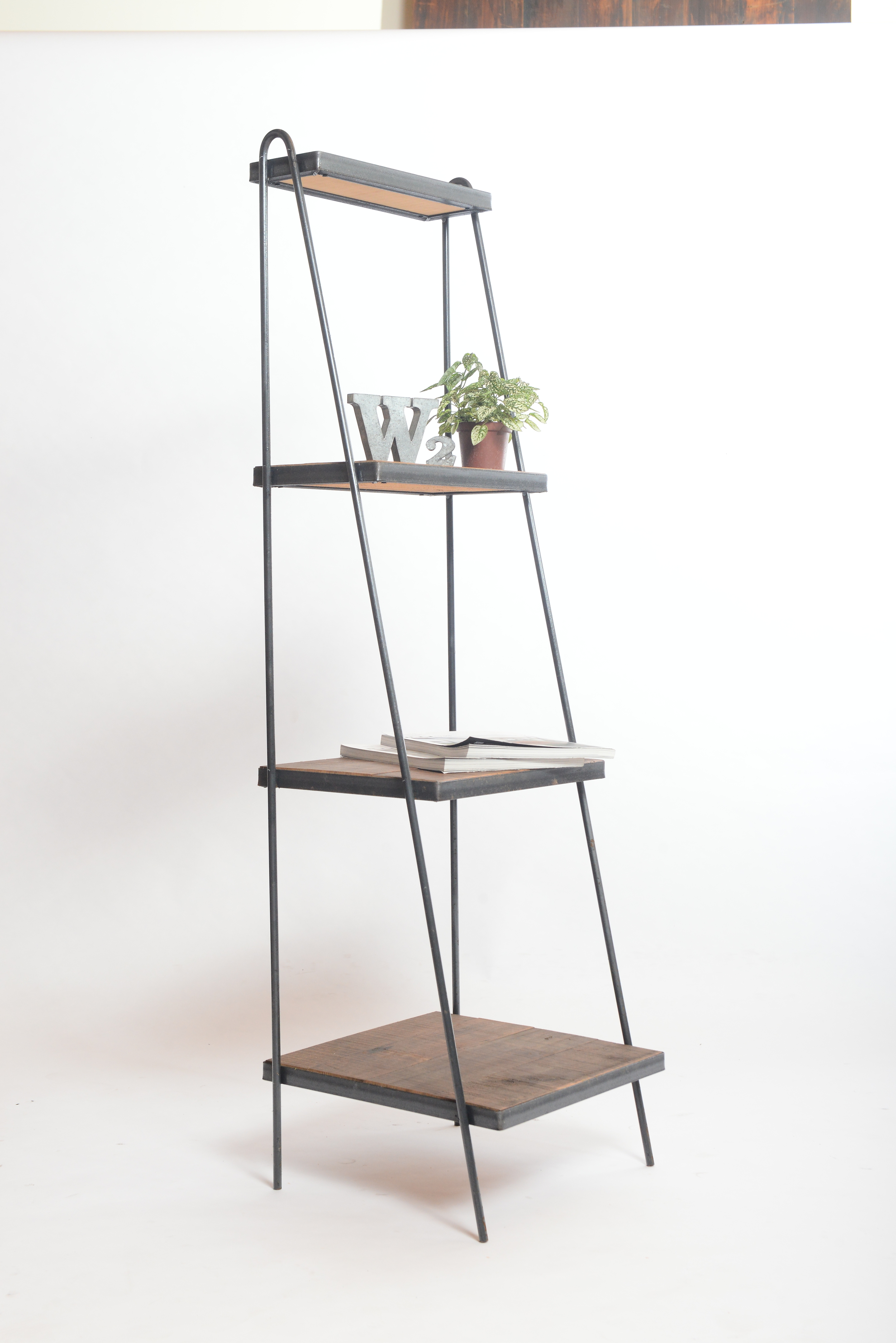 SH-I-03 Ladder shelf 01 H148*42 深梯子置物架 NT 7,800