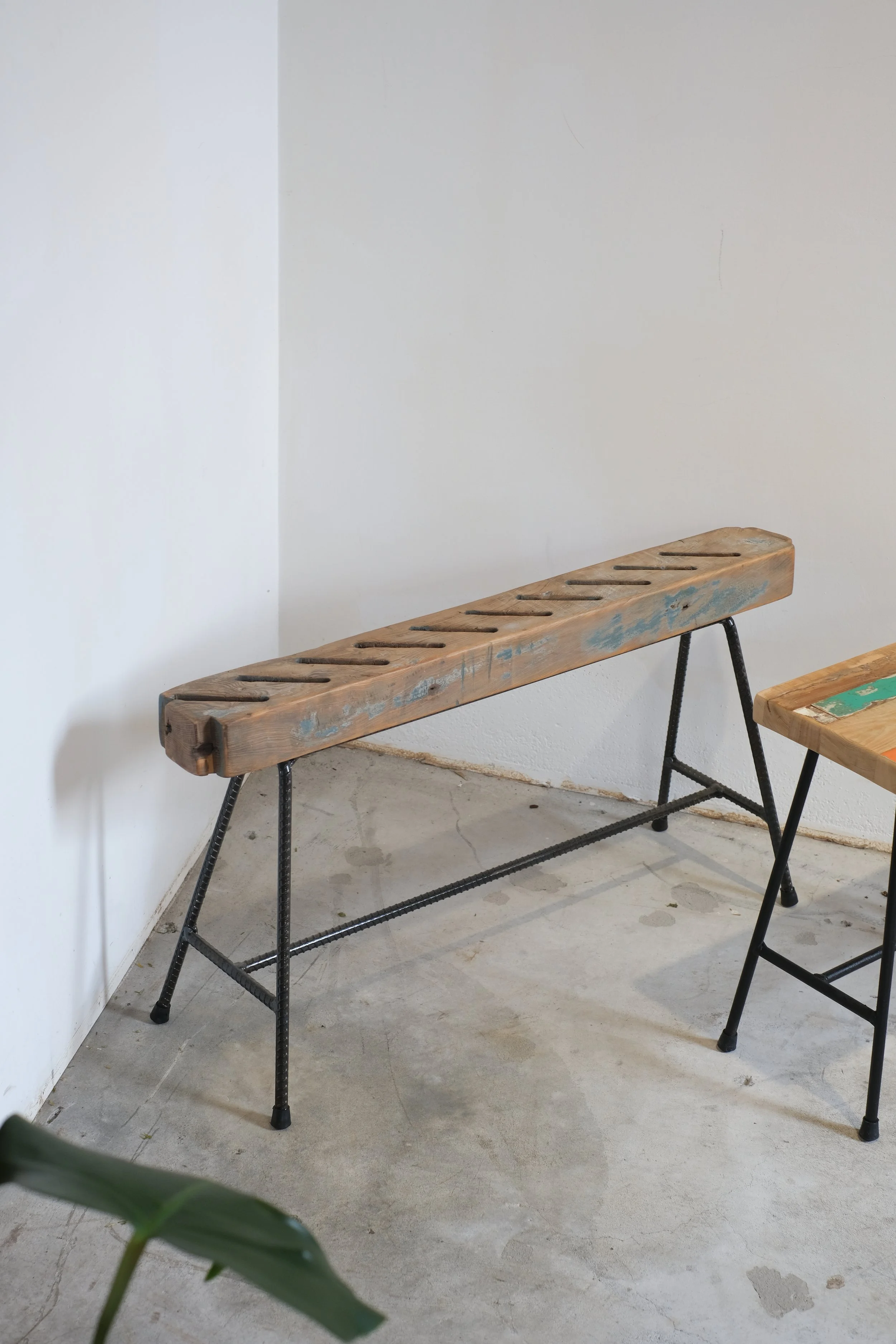 台灣檜木 防颱門穿鞋凳