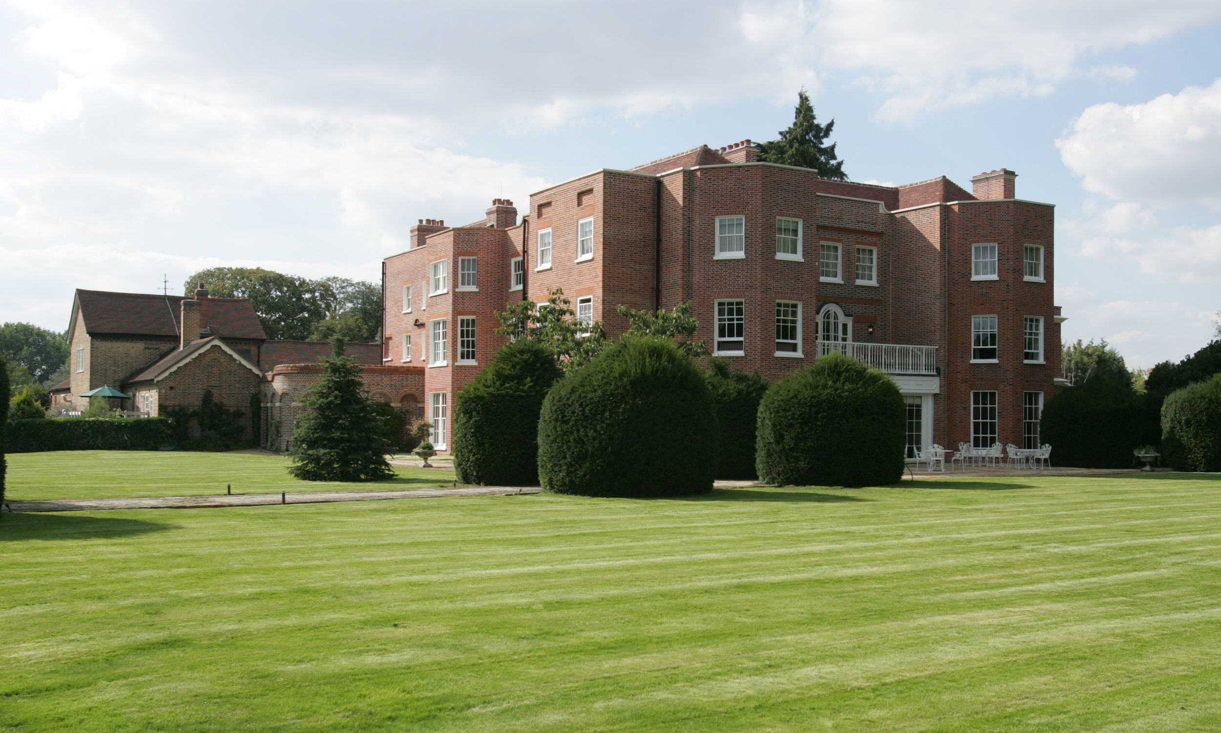 External view of lawn frontage and east elevation.jpg