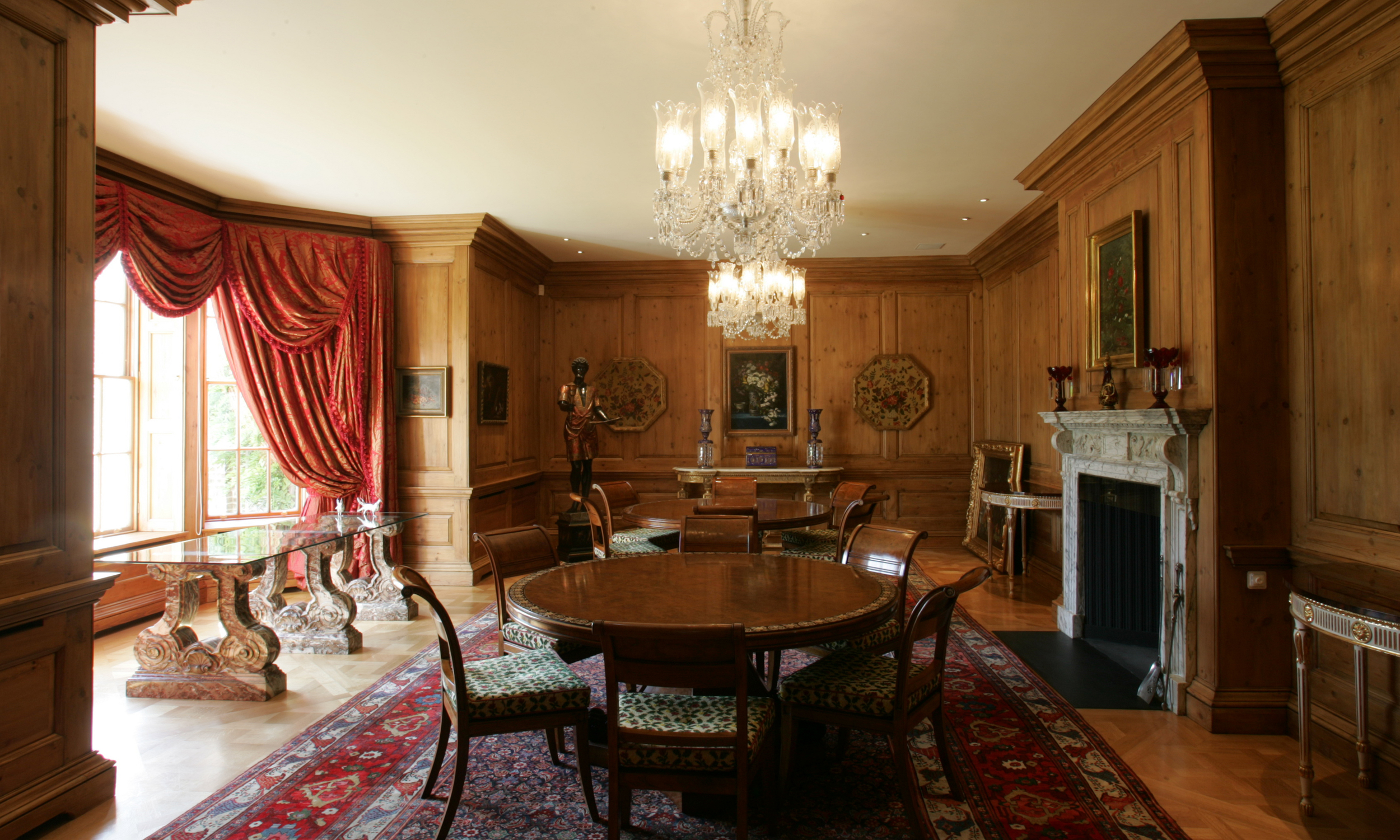 Interior 7.jpg