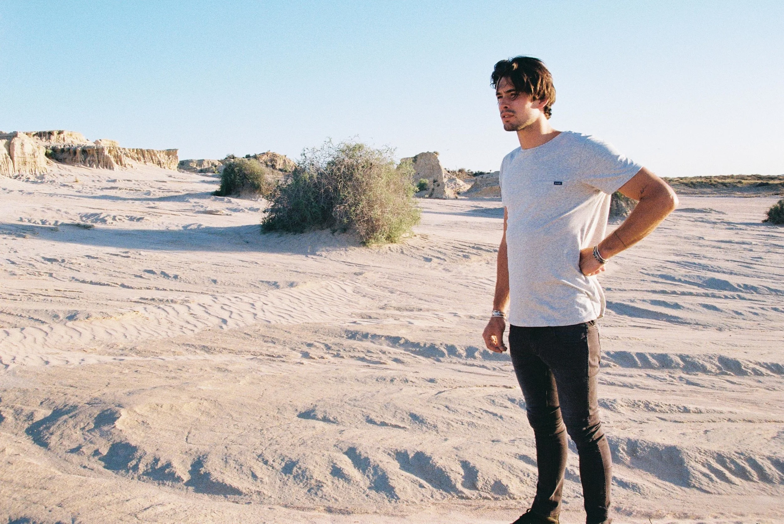 F001351-R1-21-3A_V2.jpg