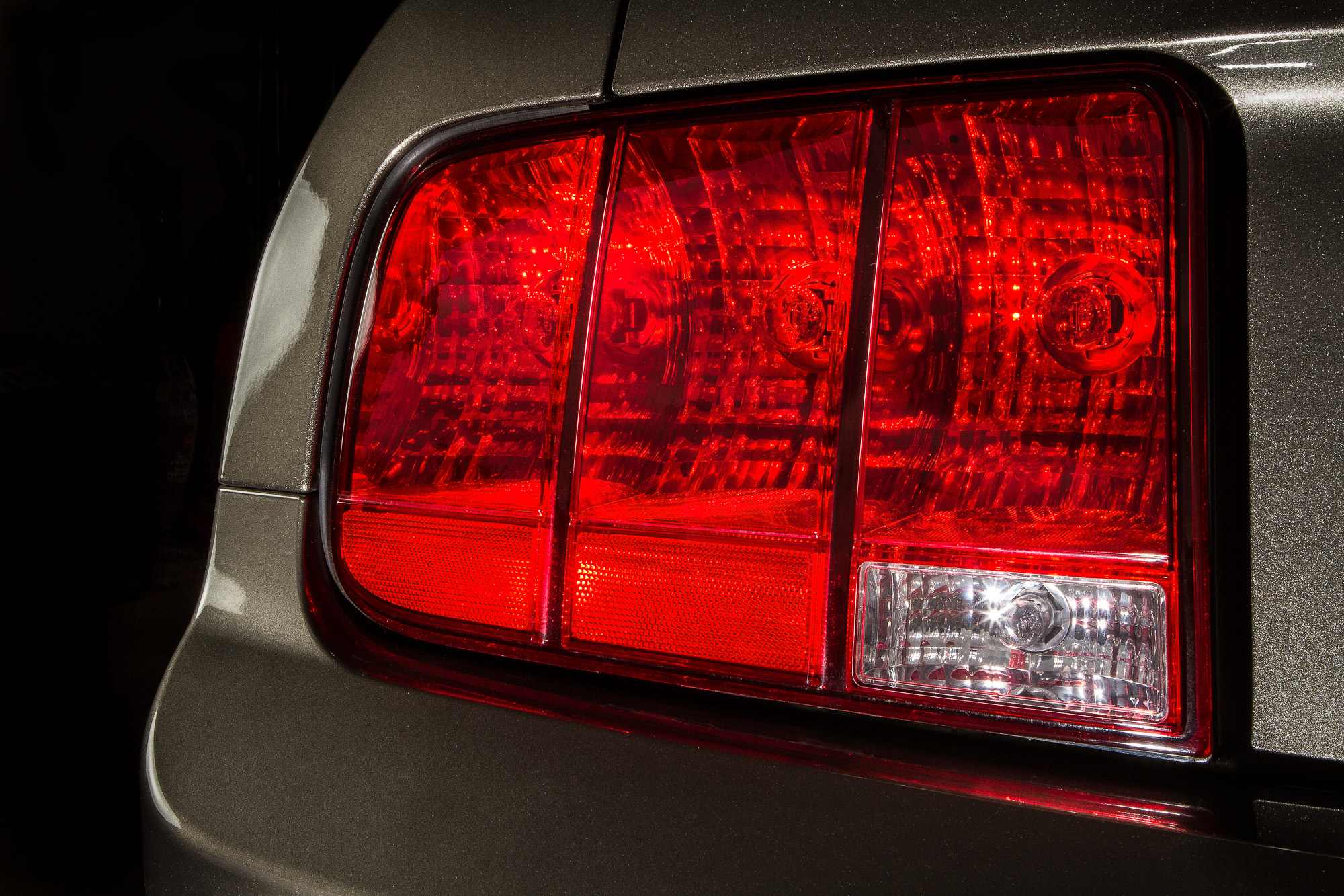 2005 Ford Mustang GT Tail Light