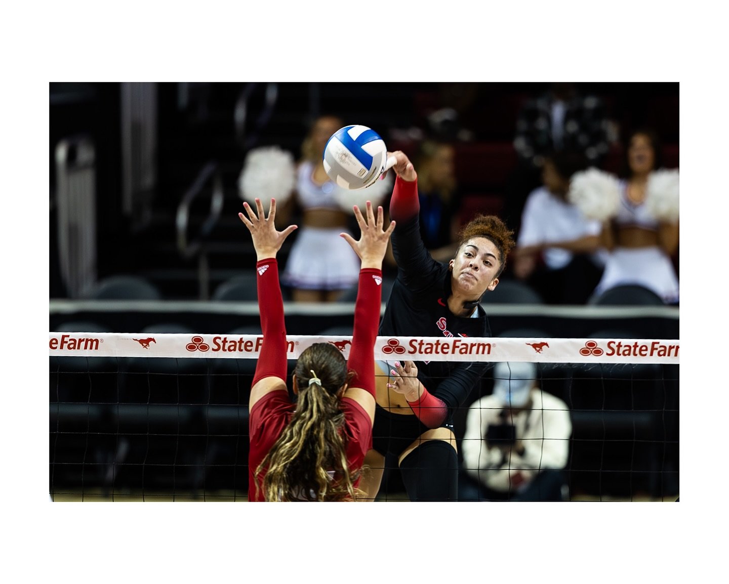 NCAA Women&rsquo;s Volleyball | NC State vs SMU | October 26, 2025 | Dallas, Texas | &copy;️Mark Fann | for @dfwzonemedia 
@packvball @smuvolleyball #NCStateWolfpack #PackVB #SMUMustangs #SMUVolleyball #CollegeVolleyball #NCAAWVB #MatchNight #Volleyb