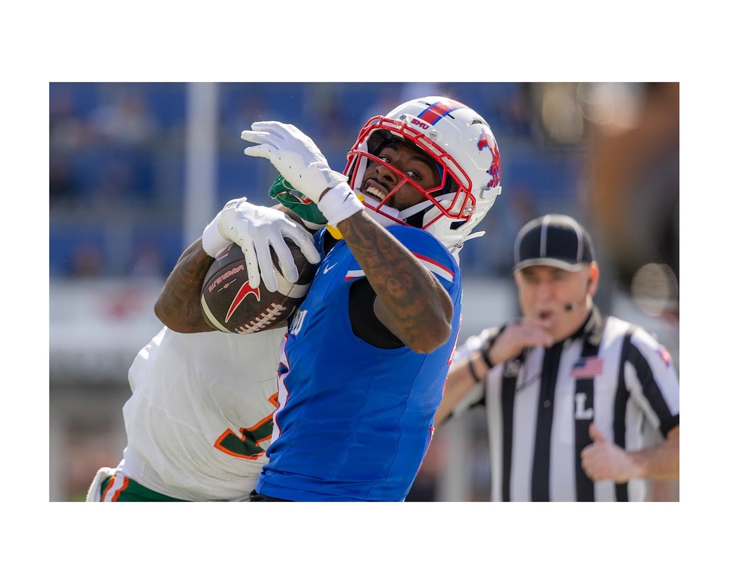 NCAA Football | Miami (FL) vs SMU | November 01, 2025 | Dallas, Texas | SMU defeated #10 Miami in OT 26-20. &copy;️Mark Fann | 📷: for @dfwzonemedia 
@canesfootball ￼@smufb #UniversityOfMiami #MiamiHurricanes #SMUMustangs #SMUFootball #CollegeFootbal