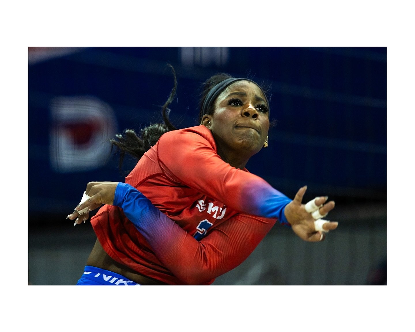 NCAA Women&rsquo;s Volleyball | Virginia Tech vs SMU | November 09, 2025 | Dallas, Texas | &copy;️Mark Fann | 📷: for @dfwzonemedia 
@hokiesvb @smuvolleyball #HokiesVB #NCSVB #SMUMustangs #SMUVolleyball #CollegeVolleyball #NCAAWVB #MatchNight #SpikeS