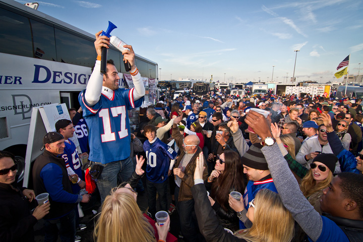 tailgate2011-8.jpg