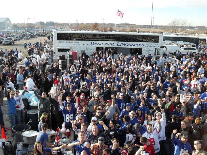 Tailgate2010.jpg