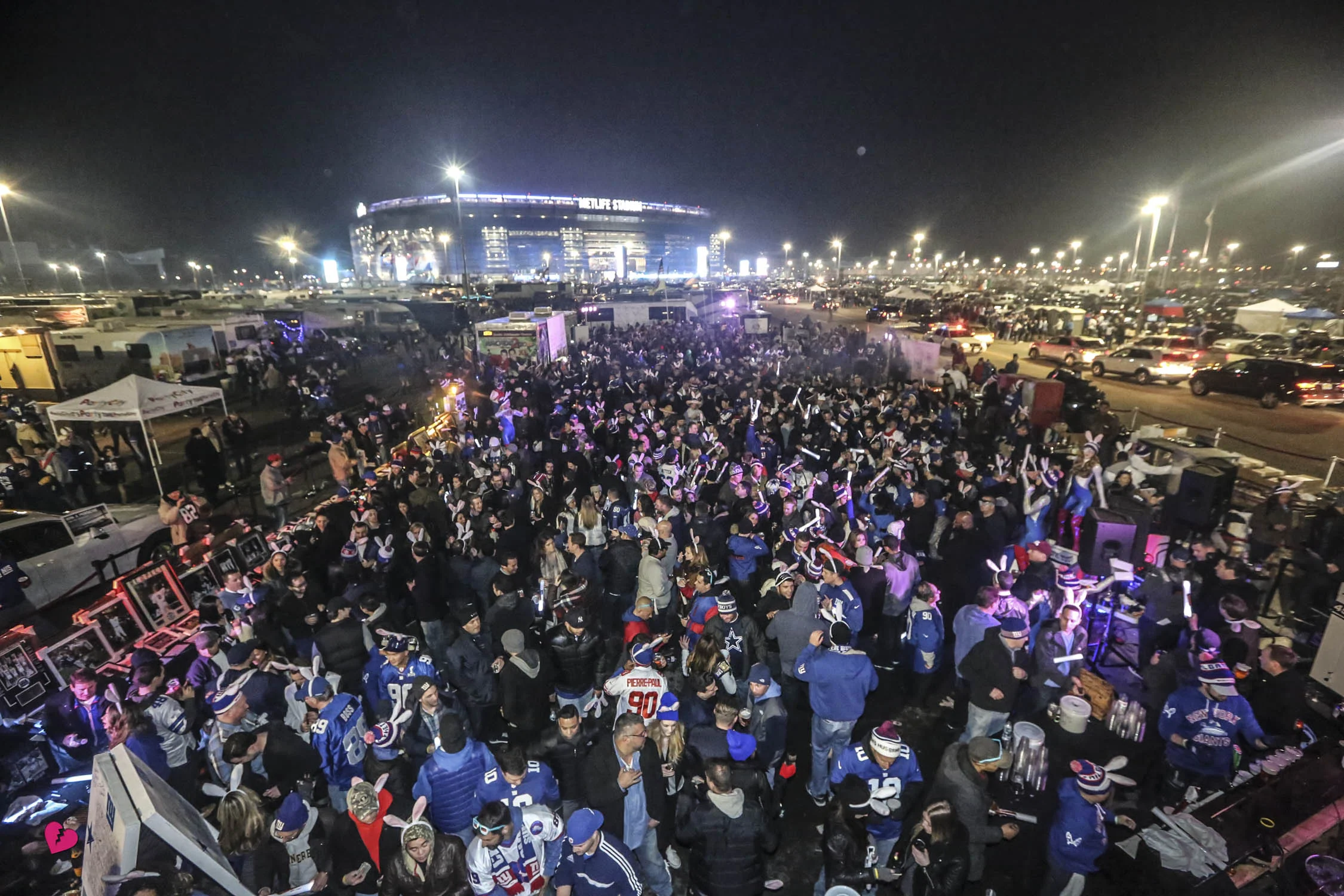Lavo Tailgate 11.24.14001.jpg