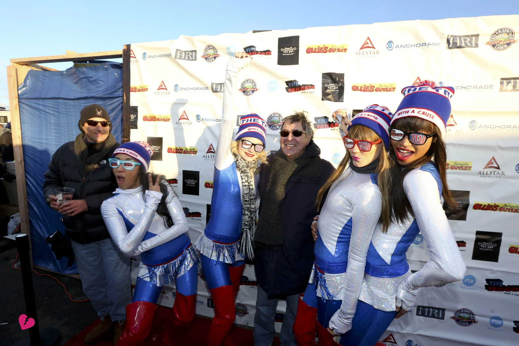 The Tailgate 11.26.13 013.jpg