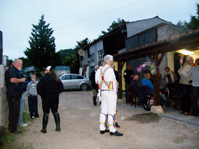 morris2.jpg