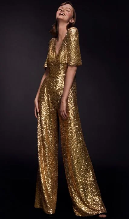 green emerald velvet dress Amazon.com: Womens Sequin Sparkly Dresses Short Sleeve V Neck Midi Bodycon  Dress Elegant Ruched Side Slit Wedding Guest Dress Beige : Clothing, Shoes  & Jewelry