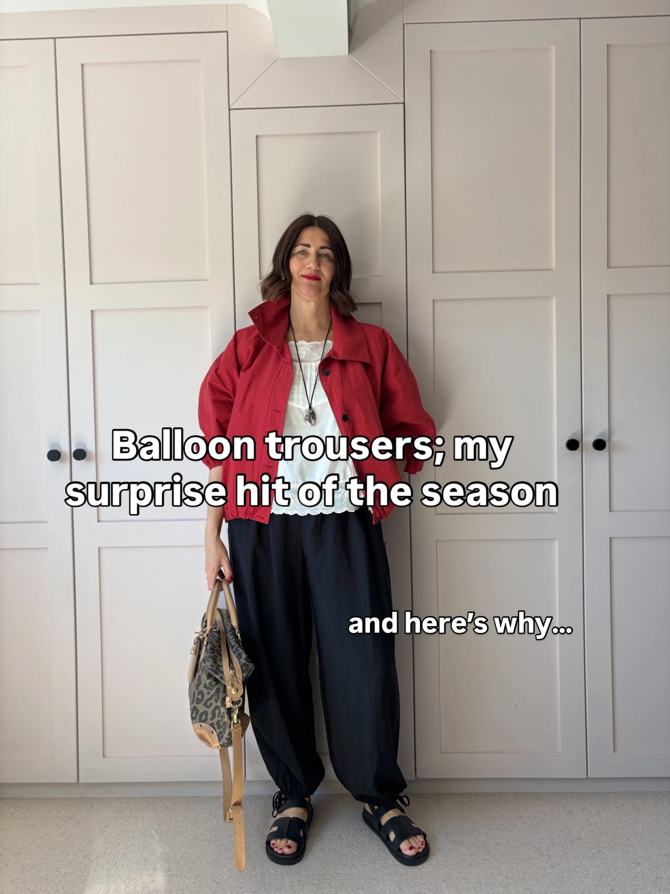 Plot twist of the summer: balloon trousers are officially my go-to. 

Didn&rsquo;t expect it, but here we are&mdash;easy, breezy, and somehow both comfy and cool. The volume gives that effortless silhouette, the airflow is unmatched on hot days, and 