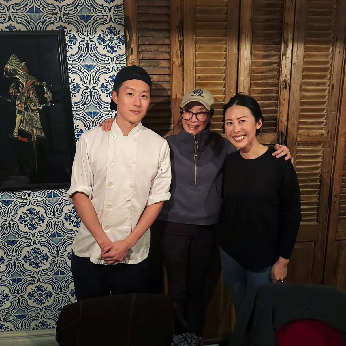 Had the absolute pleasure of cooking for @michelleyeoh_official this evening! 

Thank you, Tan Sri Michelle Yeoh, Soos loves you!

#soos
#soostoronto
#Malaysian
#ossington
#michelleyeoh
#sundayfunday
#longweekend