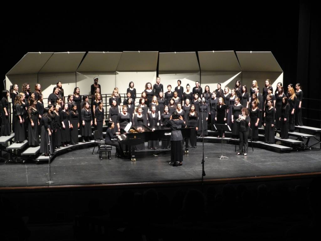 Melissa Morgan conducting the University of Toronto Women's Chorus. MacMillan Theatre, October 2013