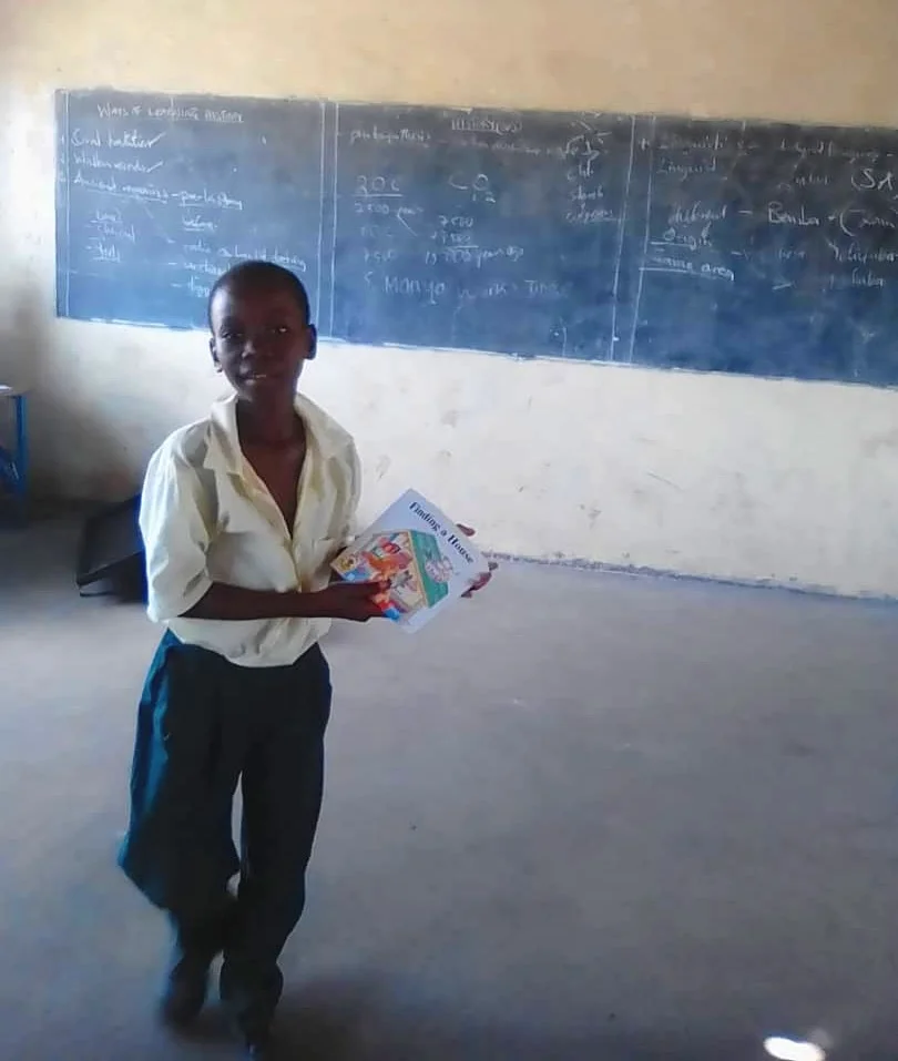 Joshua+with+book.jpg