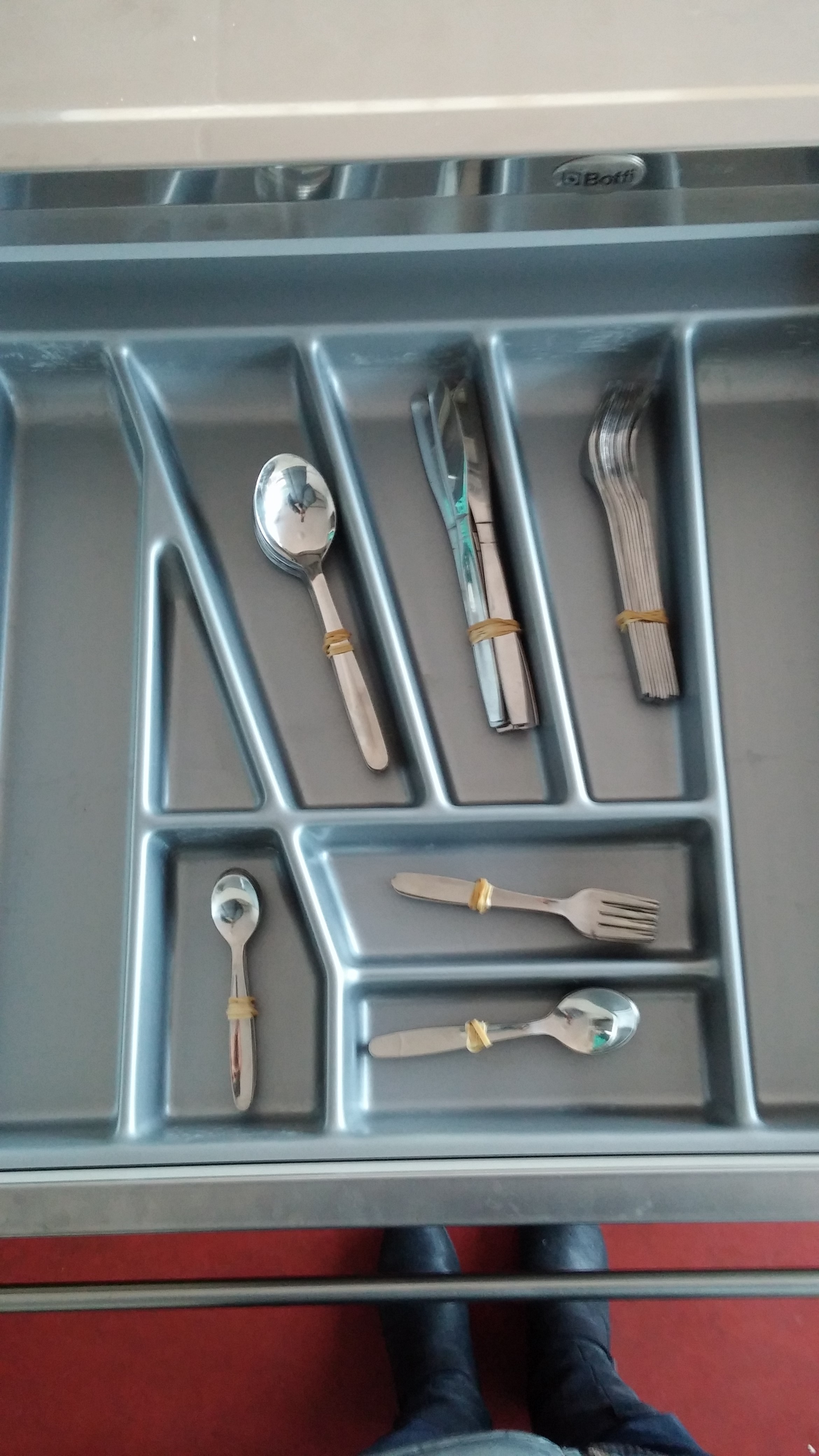 Because you never know when you'll need 3 different sizes of spoons