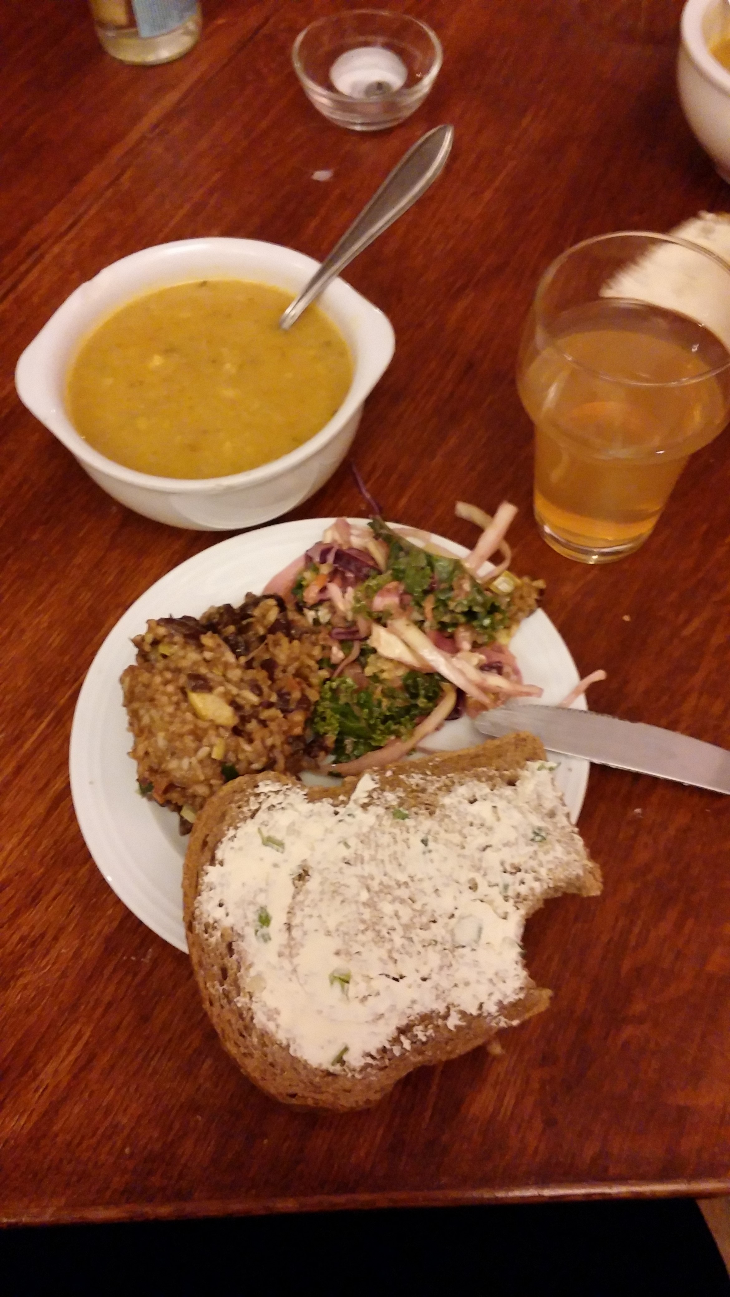 Soep, and other delicious (healthy, vegan) food.