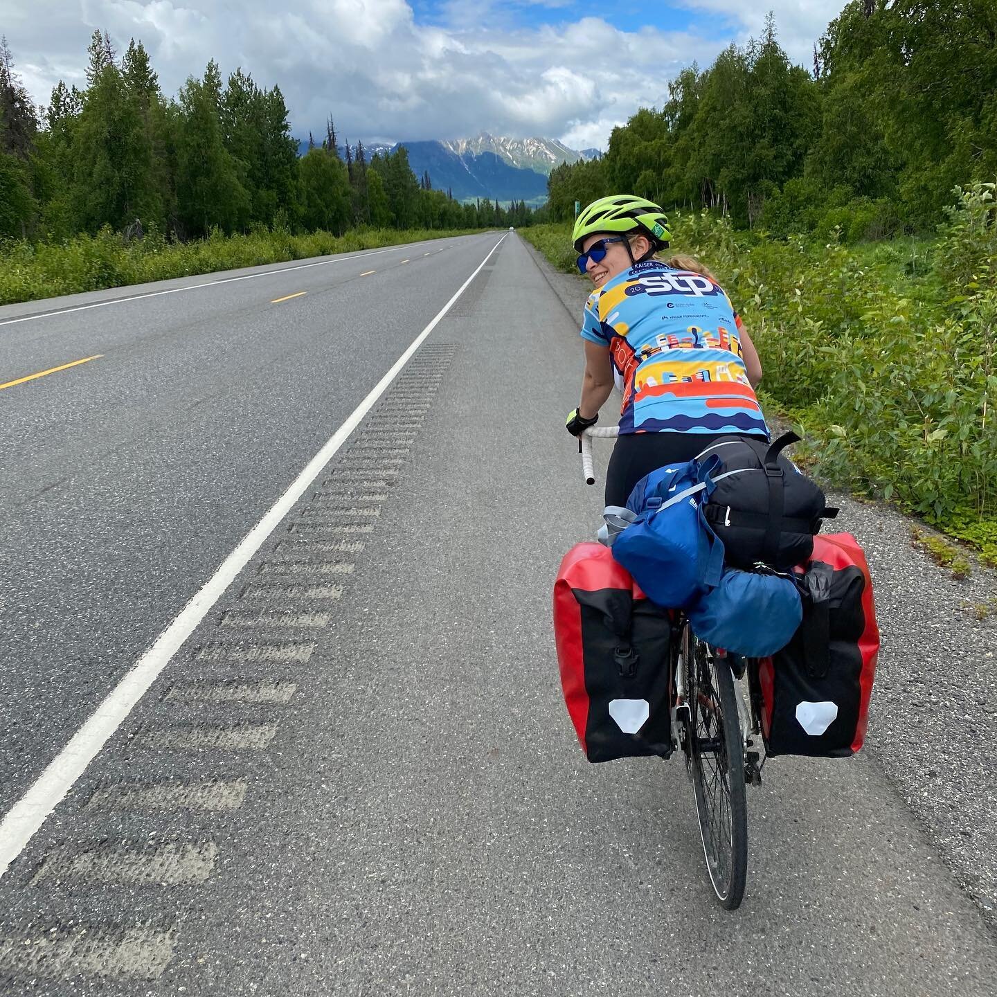 Alaska day 5
Woke up
got out of bed
made a fire 
Ate avocado hummus toast like the bougie millennials we are
🥑
Rode 30 miles from trapper creek to Byers lake. We saw glimpses of Denali mountain, but it was still pretty cloudy all day so we couldn&rs