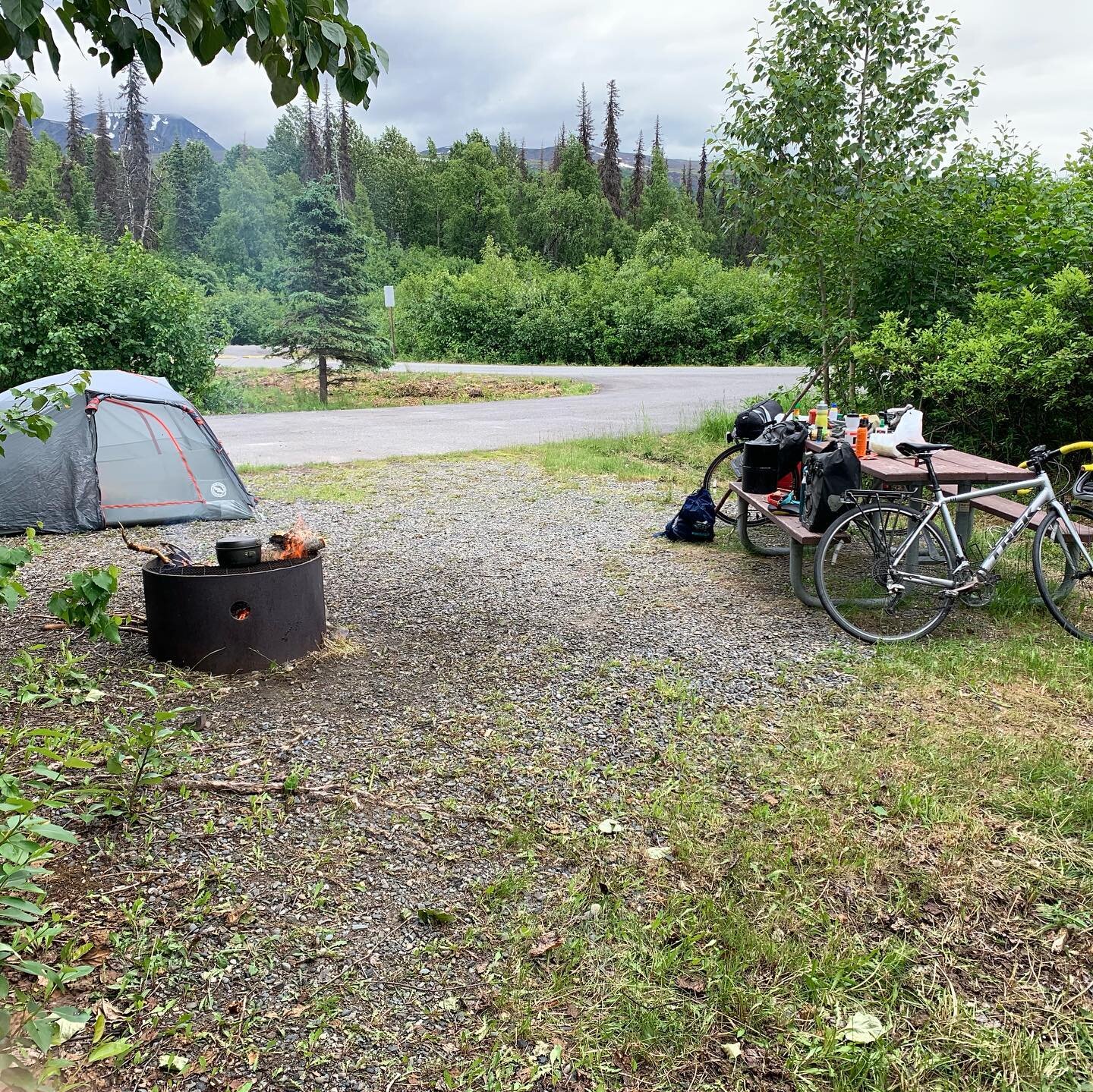 Alaska day 6
From Byers creek to Denali view north. About 20 miles
🚴🏻&zwj;♀️
The ride was easy enough, but when we got to the campsite we discovered that we had almost no cell service, no water, and no view of Denali. We made the best of it and too