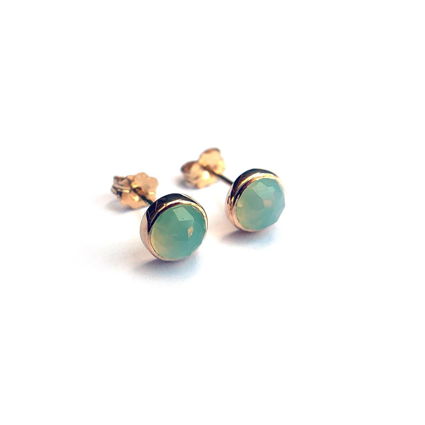 Interface earrings 
Chalcedony in 14k yellow gold
Available at Honed 
@honedbyclairekinder