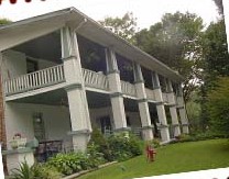 The armour hotel today
