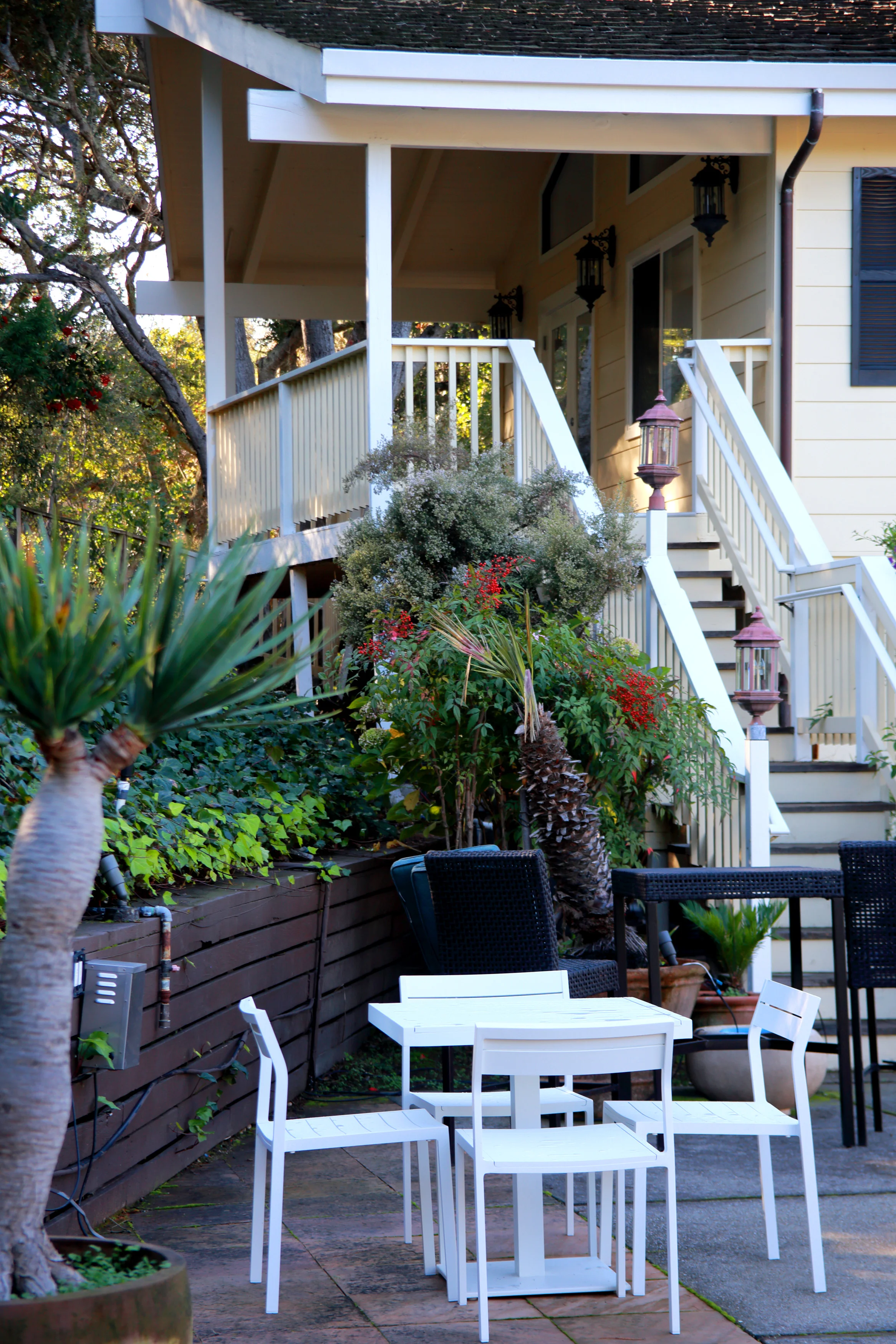 House Exterior 059.jpg