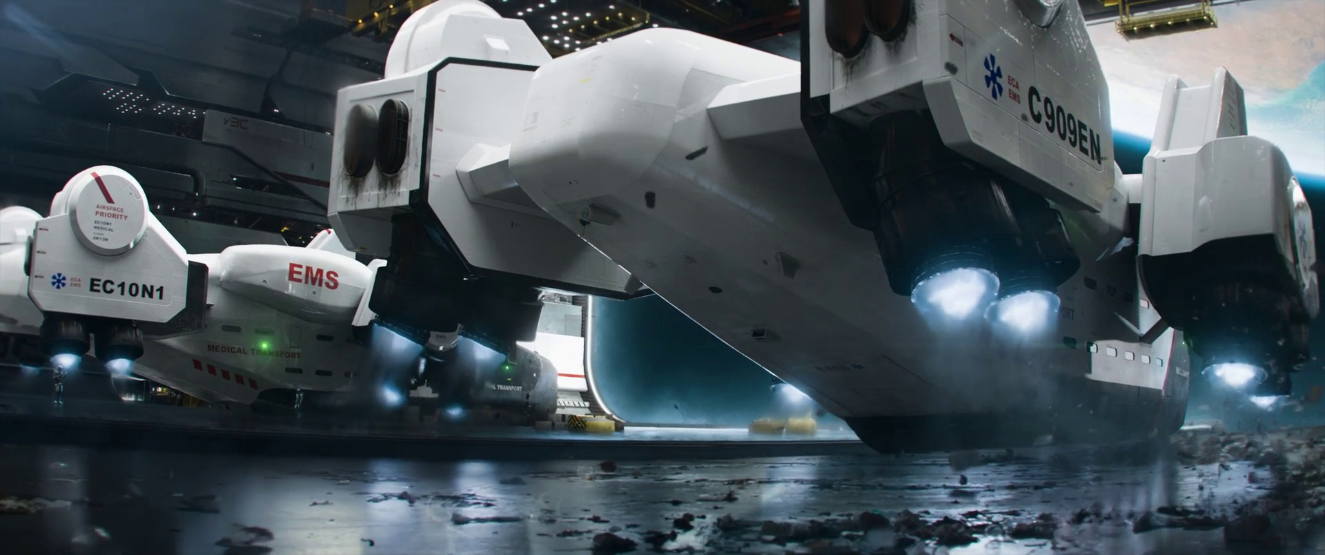 I painted all of the white variation of this shuttle last minute. I only had a week to complete the work. Lookdev by Geoff Pedder.