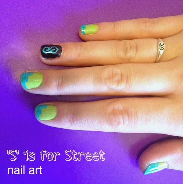 sally_hansen_party_nails_1.jpg
