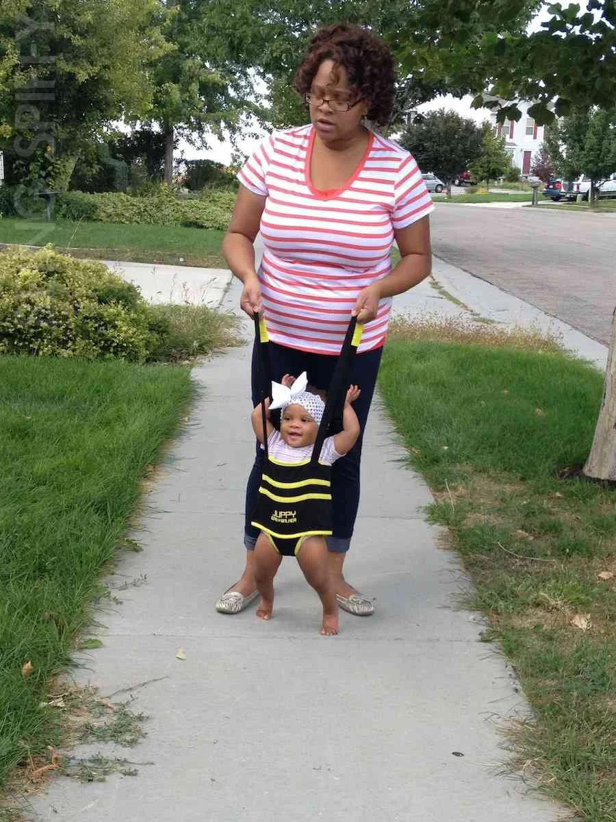 prepare_baby_walk_juppy_upright.jpg
