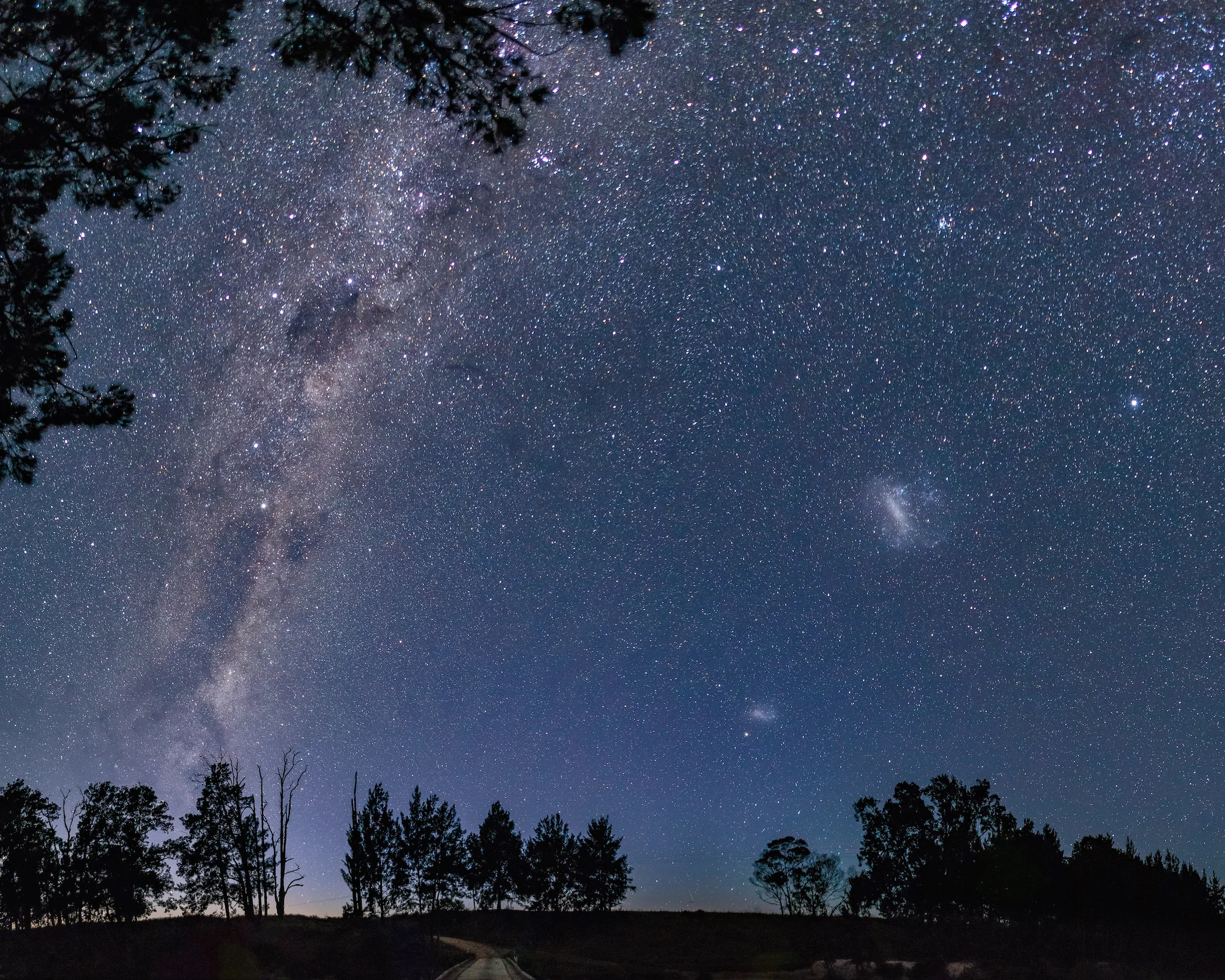 Between Night and Day