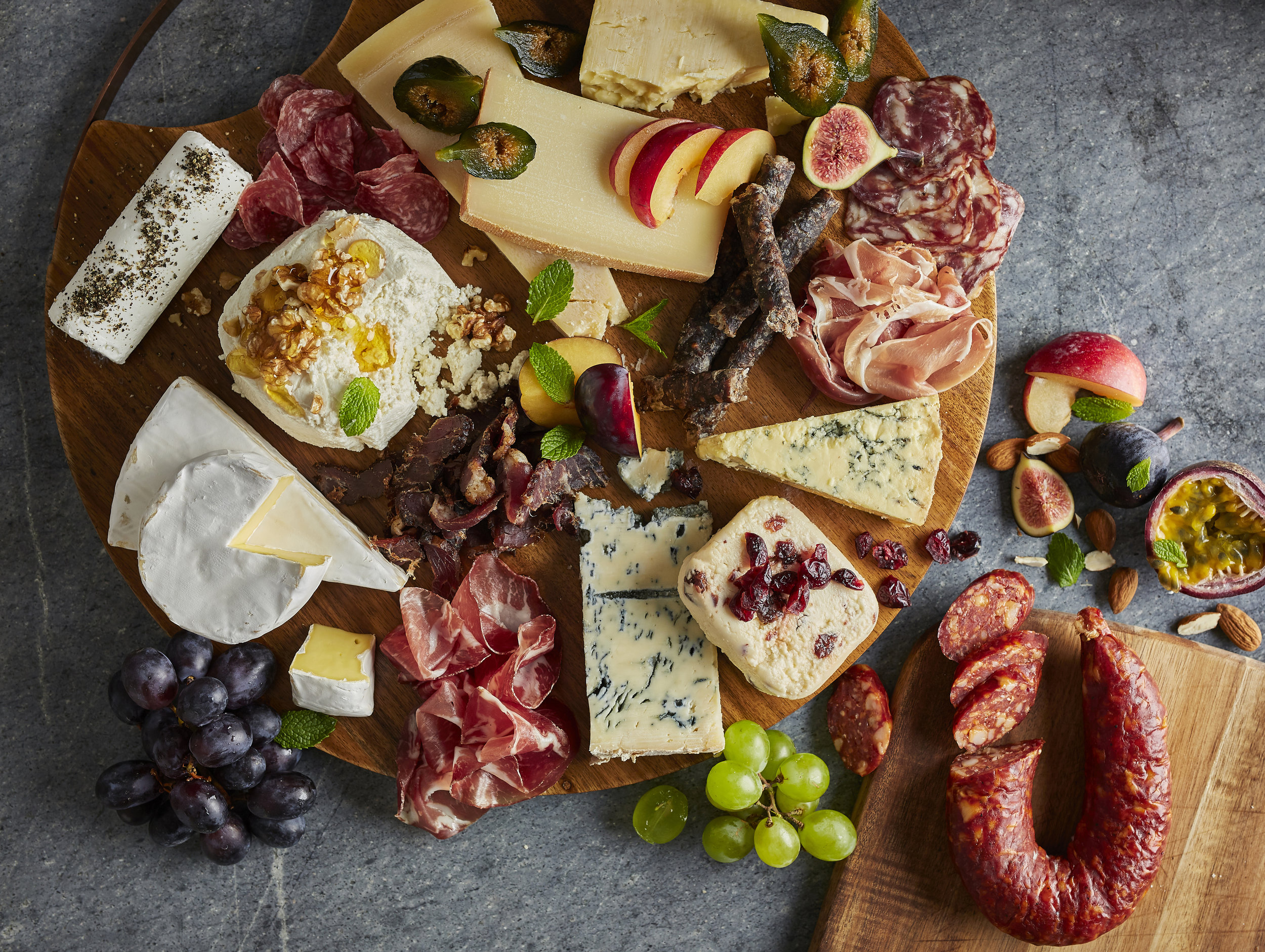 CHECKERS_FAMOUS FOR_14572_cheese_HIGH RES_CROPPED.jpg