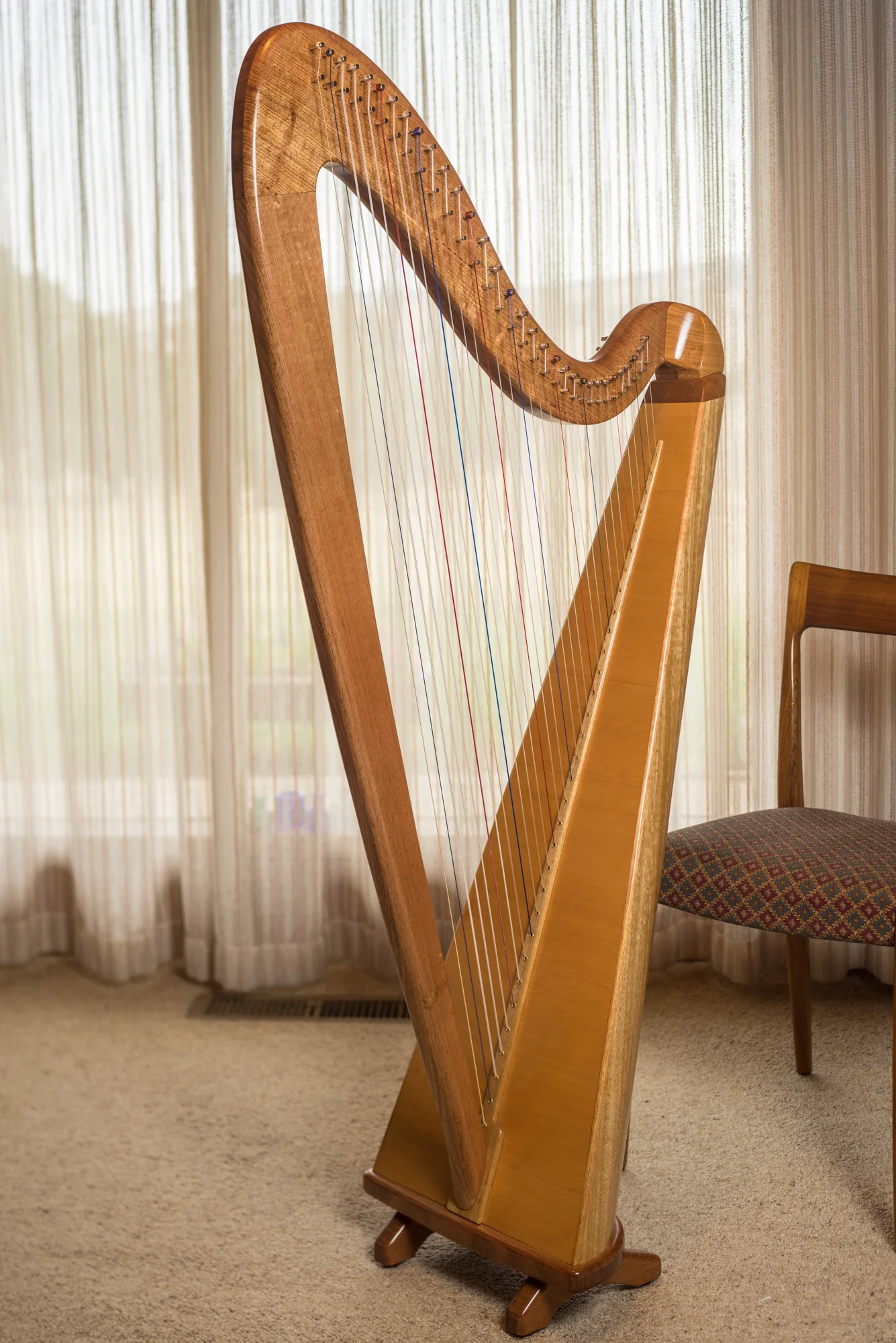 32 Tas Oak front.JPG