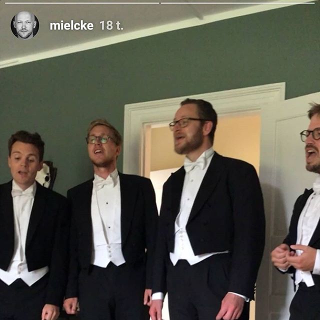 Romantik i luften hos @mielcke i går 💞