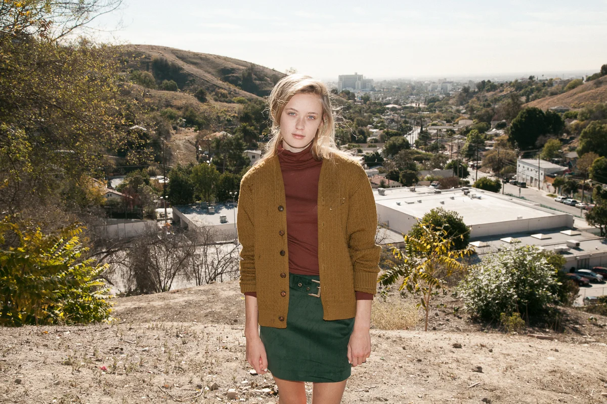 AM I HOT OR COLD EDITORIAL