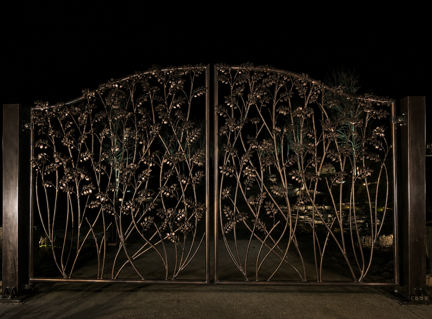 MAGGIE DRIVE GATE.png