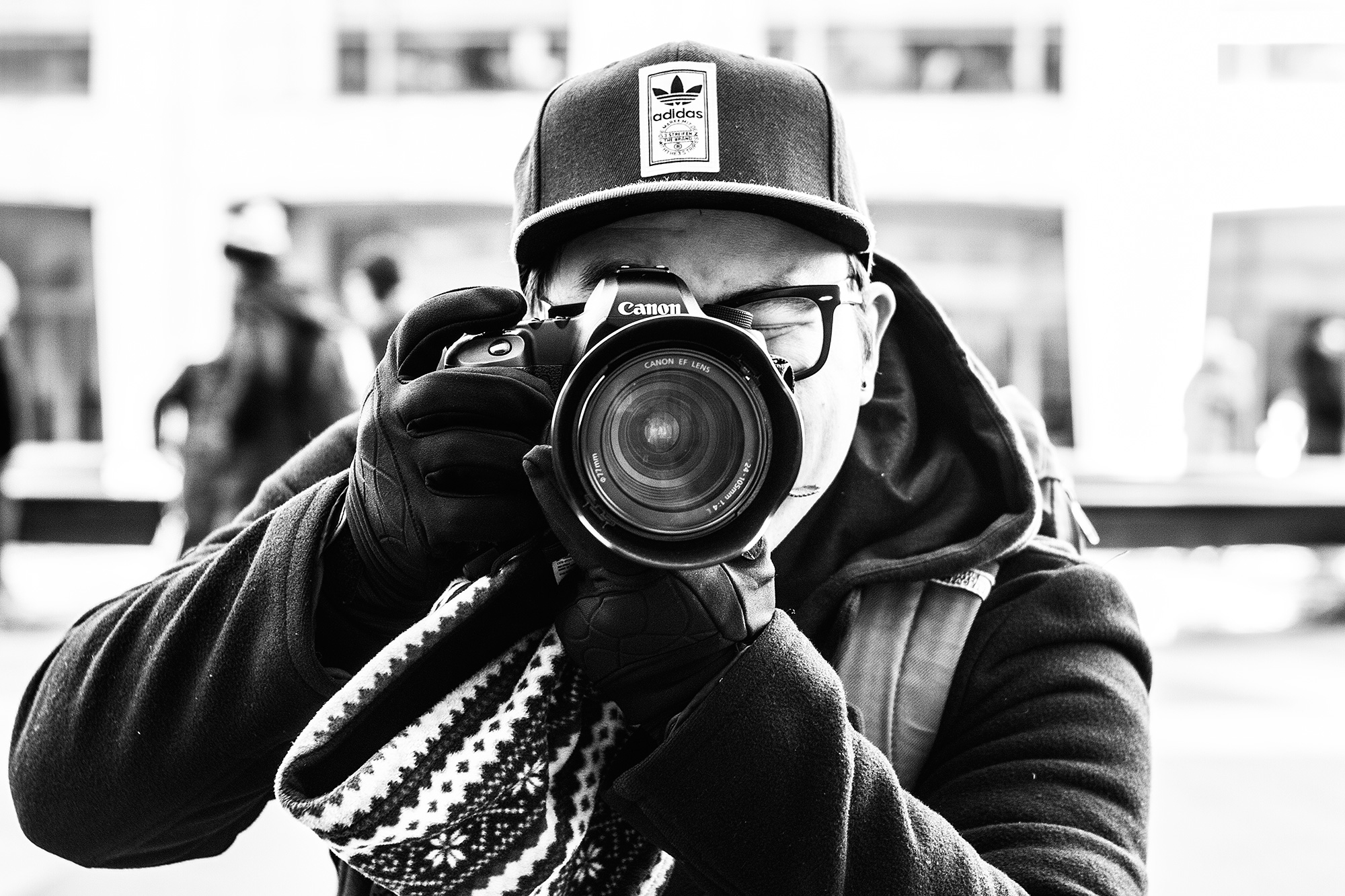  Meet the Street-Style Photographers Who Comb the City During Fashion Week  February 2015   BLOOMBERG.COM  