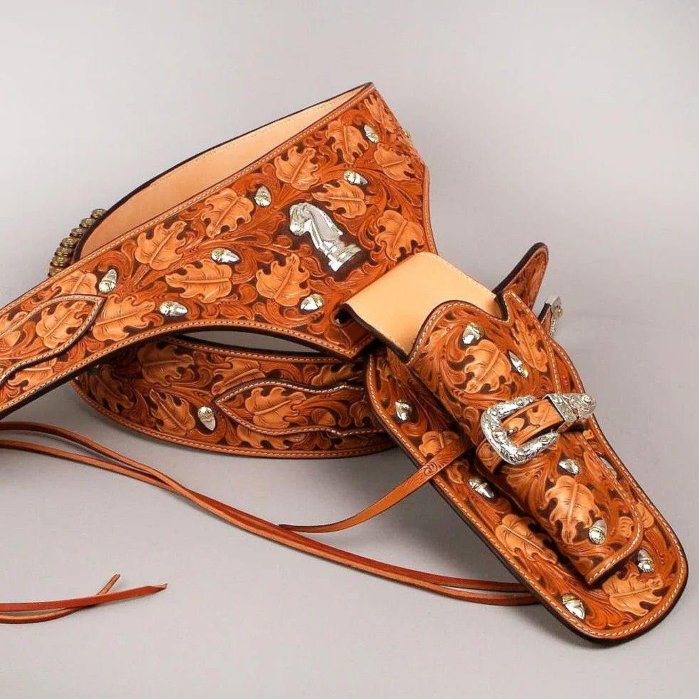 Oakleaf Carved Gun Holster