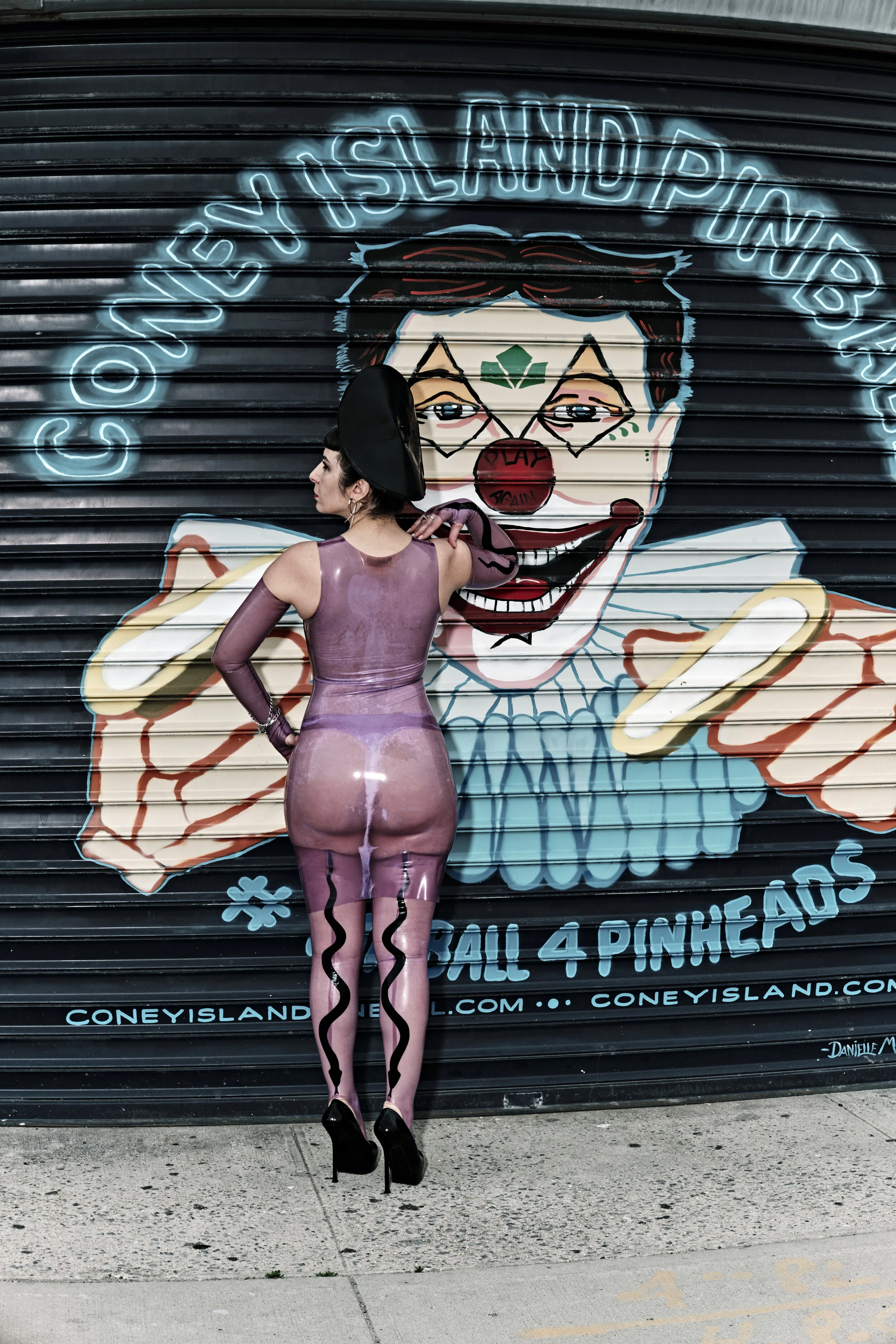 BabyLove's Latex By Renee Masoomian Serpent Opera Fingerless Gloves