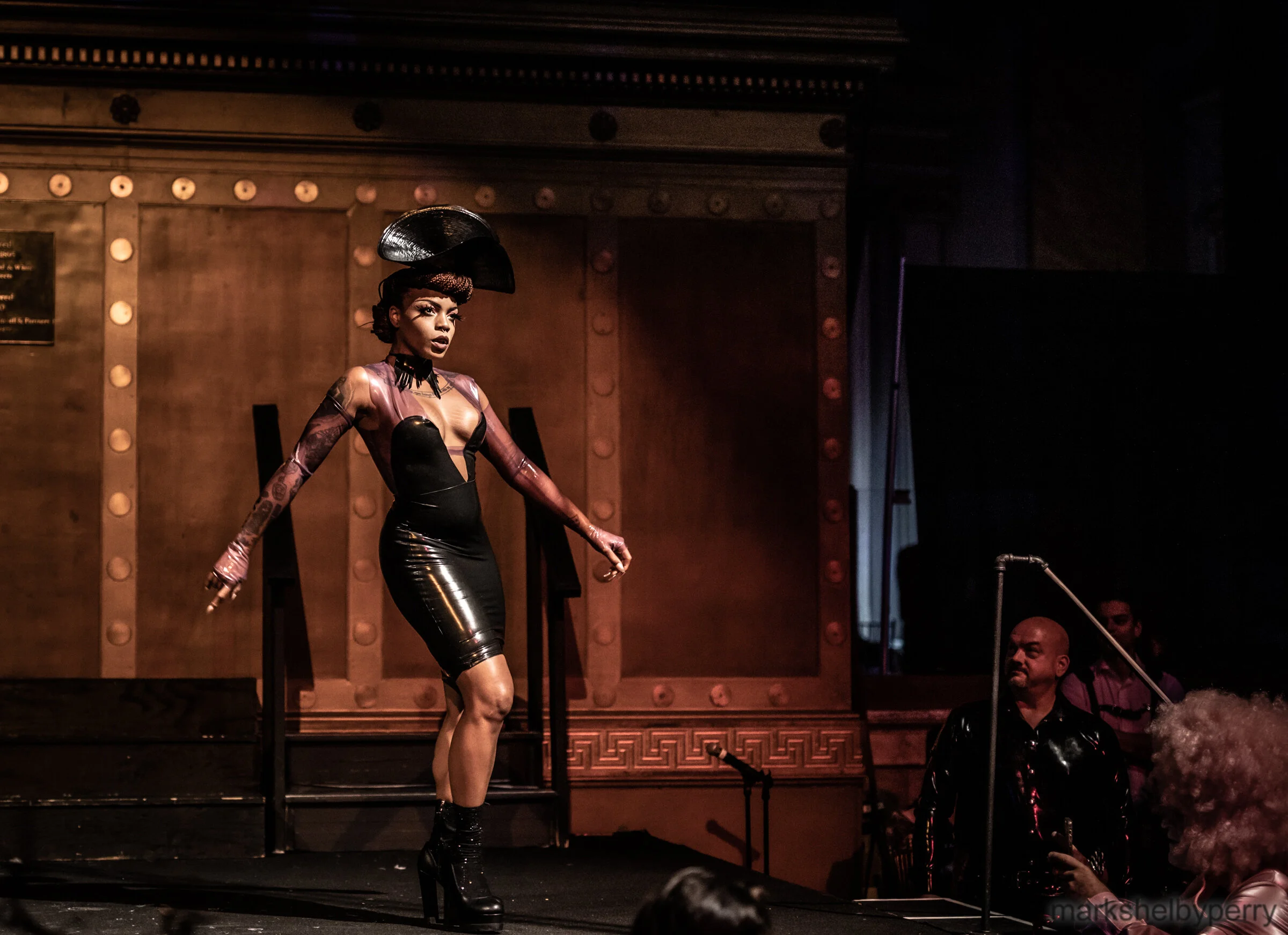 AAFC762F-D84C-409B-A824-10C2D29DA268