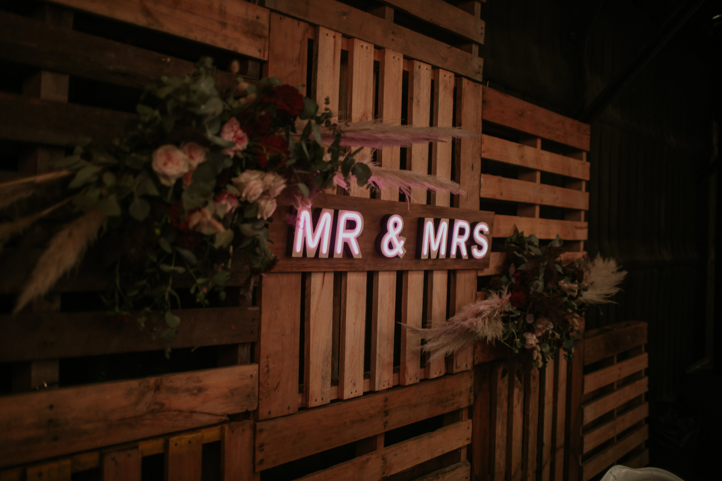 Mr + Mrs Neon Sign