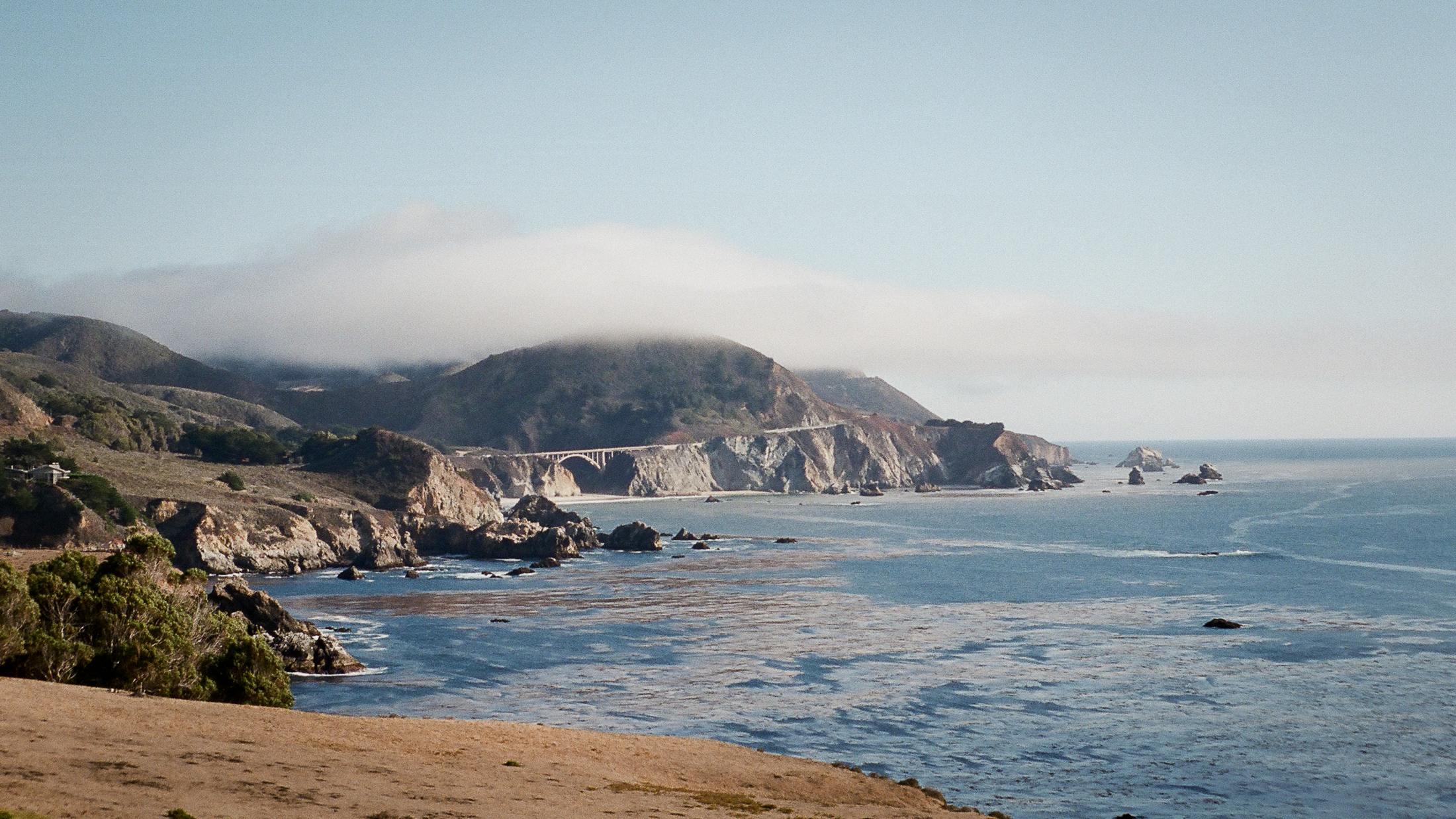 No Big Sur blogging would be complete w/o the obligatory Bixby Cr. Bridge photos..