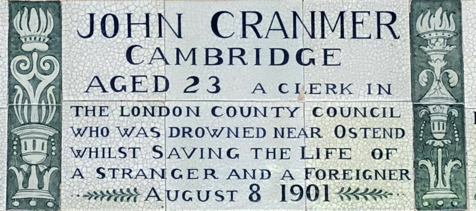 plaque-4.jpg