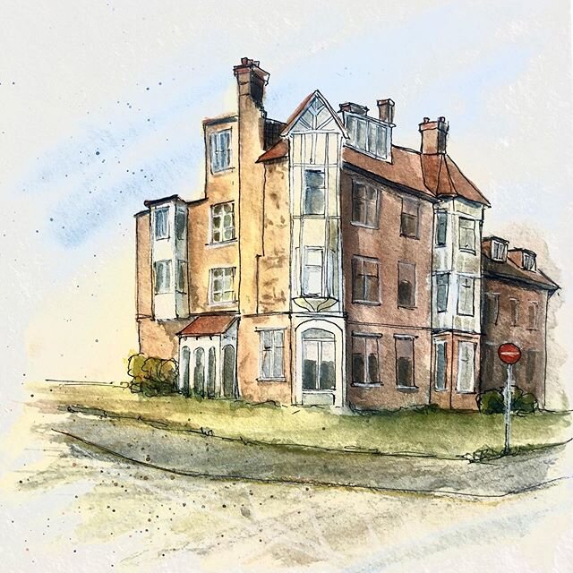My version of Brian&rsquo;s building / &lsquo;draw this in your style&rsquo;-challenge.
Great building in Tankerton, Whitstable in the UK.
.
@brejanz #drawbriansbuilding #dtiys #drawthisinyourstylechallenge #watercolorsketch #lineandwash #aquarellzei