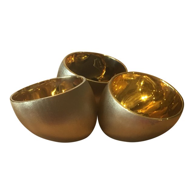 asymmetrical-brass-nut-bowls-set-of-3-0608.jpeg