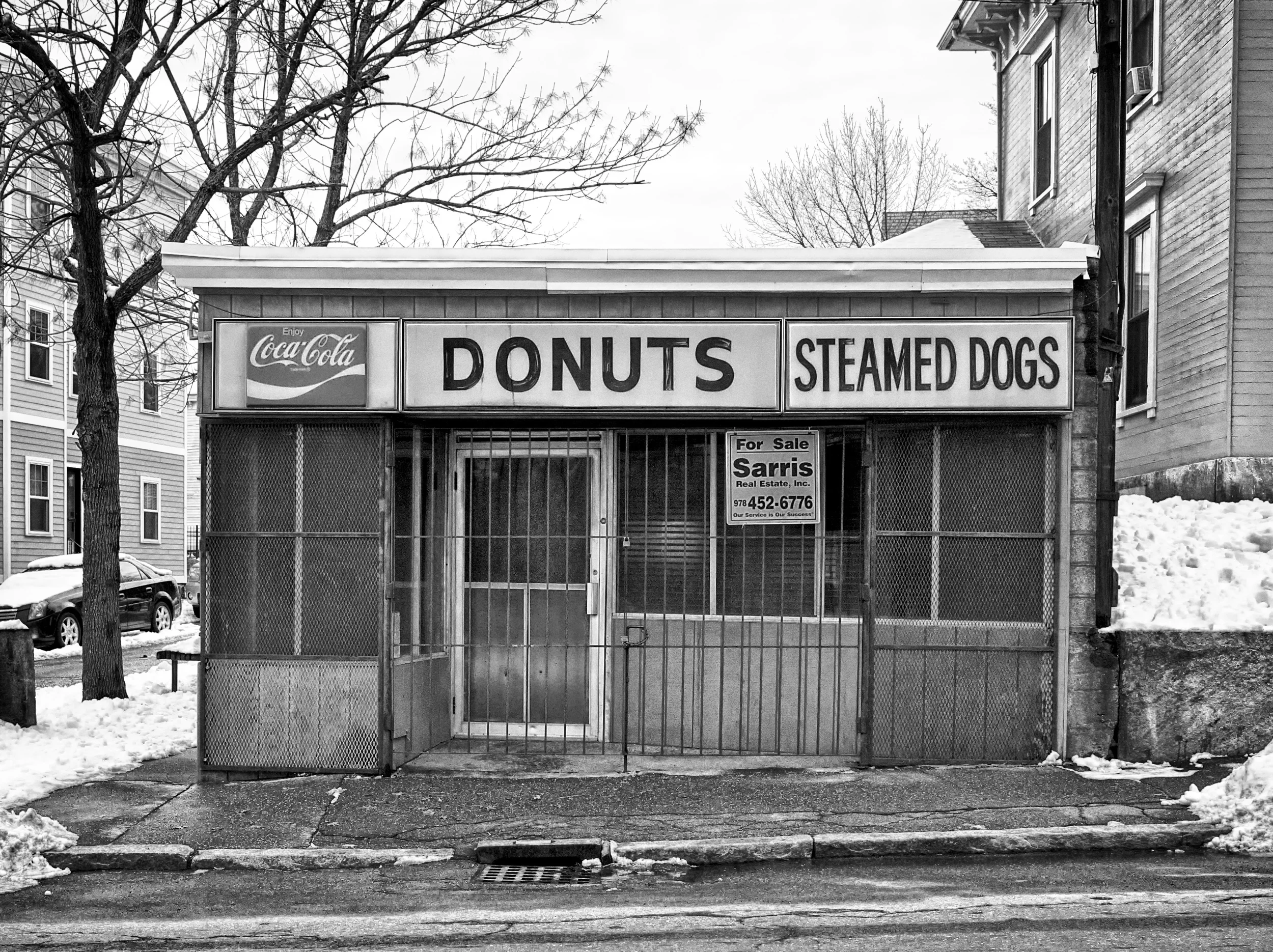 DonutsBandW_HDR.jpg
