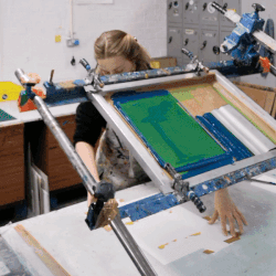 ezgif-1-d08a7888db.gif
