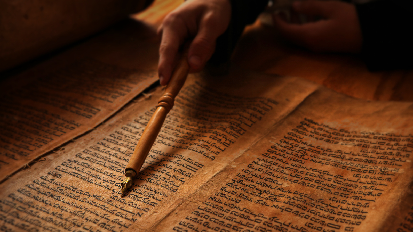 torah-scroll.jpg