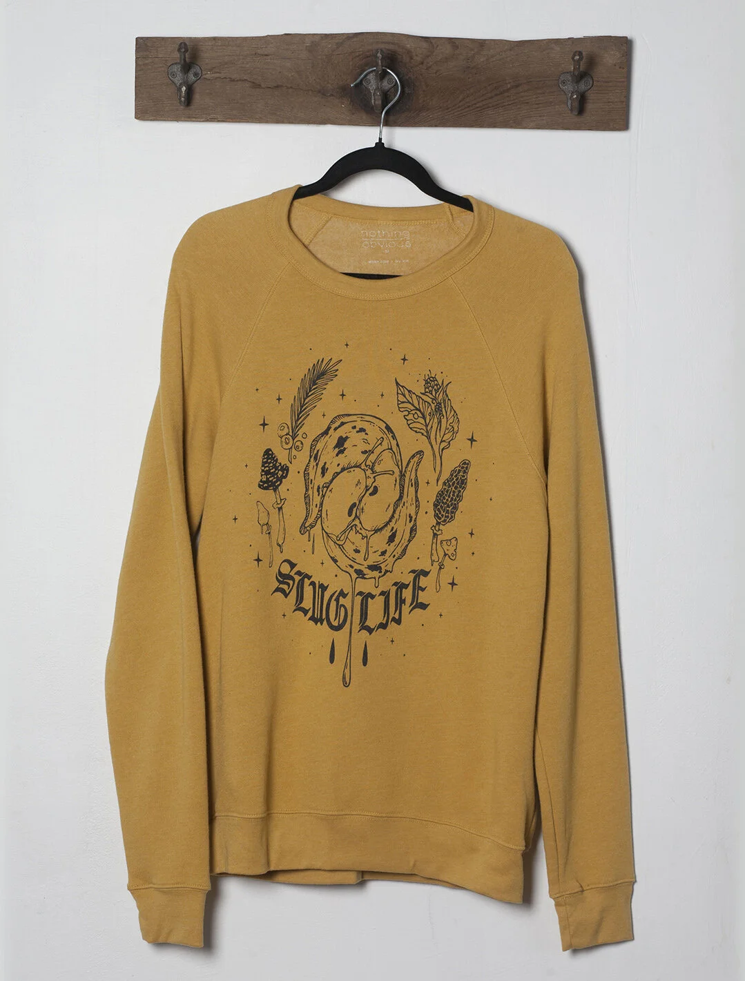 slug_pullover_1.jpg