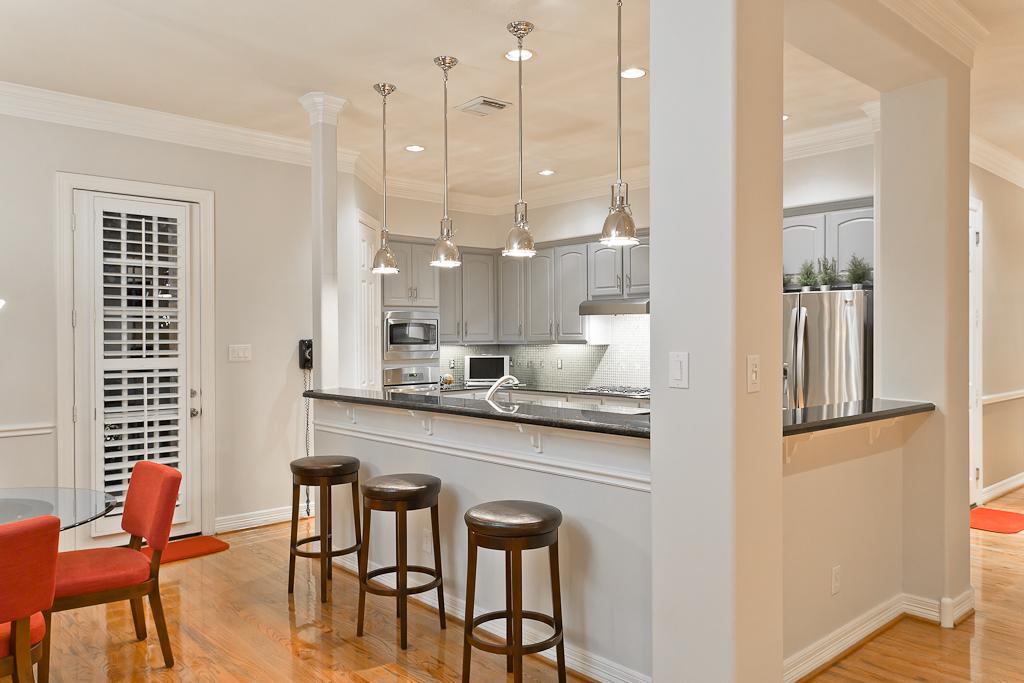 pendant lights miami2.jpg