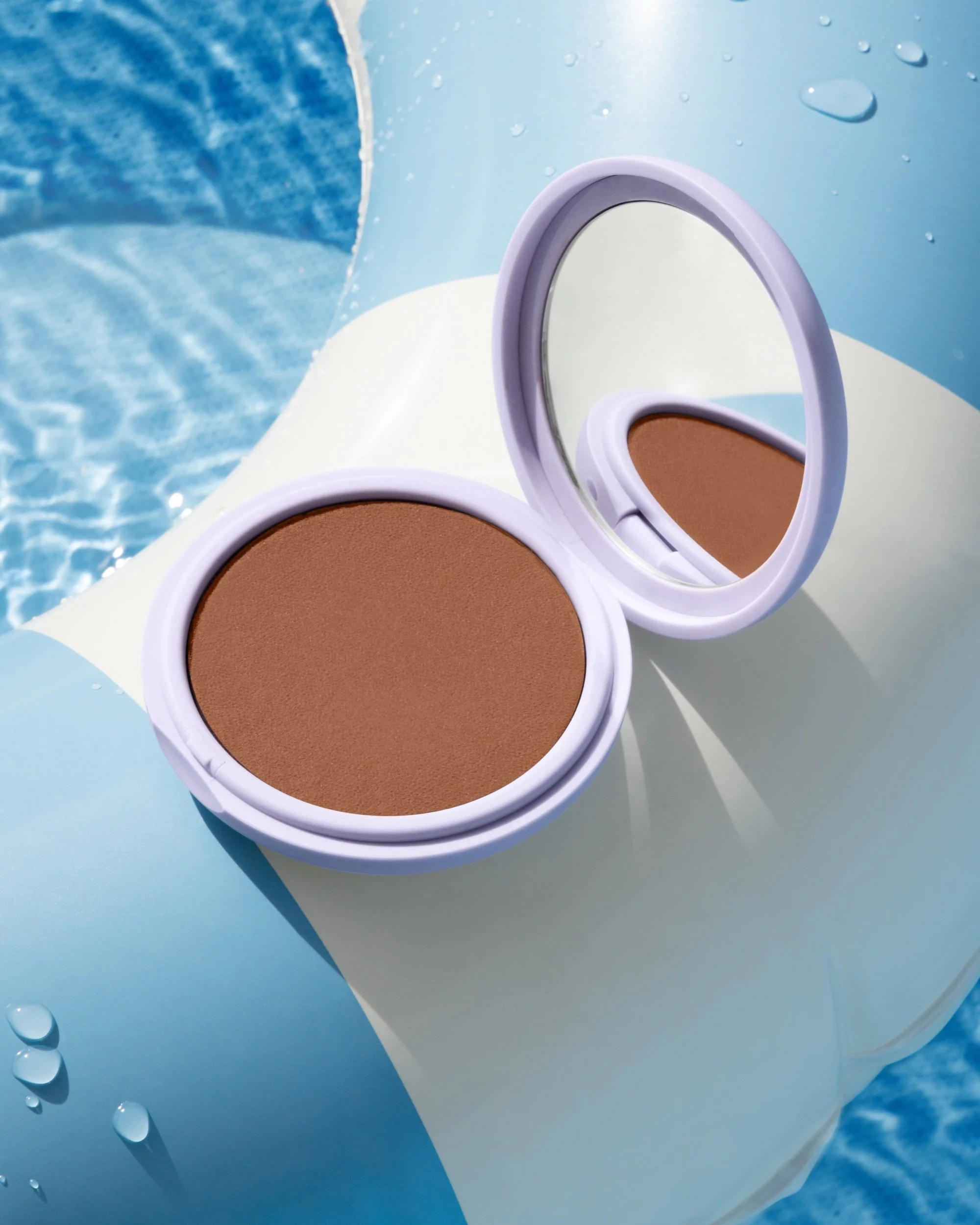 PS_Bronzer_Lifsteyle3_001_V2.jpeg